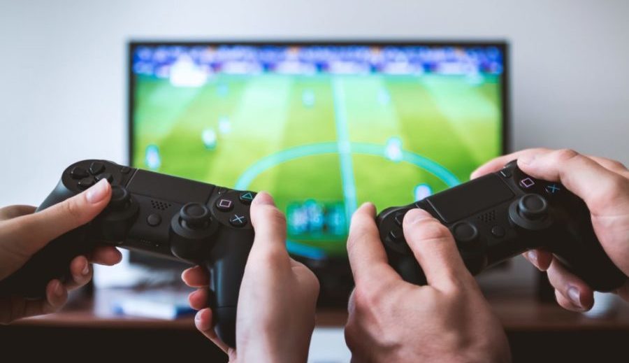menghasilkan uang dari game