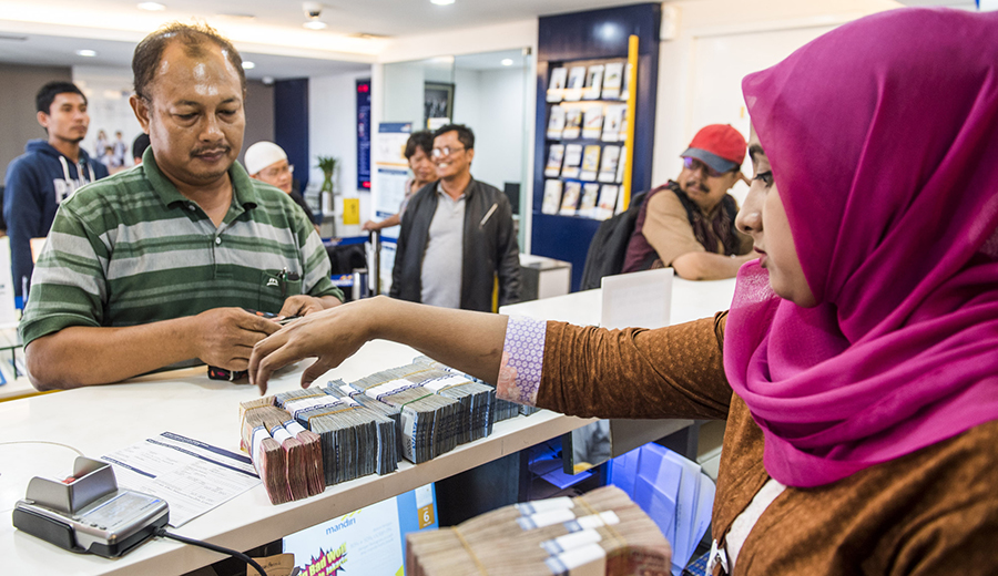 Nabung di Bank